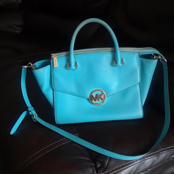 Michael kors authentic genuine leather bag - Picture 3 of 7